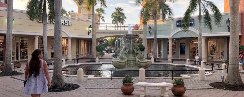 Miromar Outlets Fountain Woman Shopping