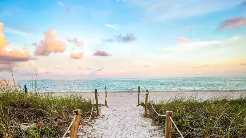beach path captiva island